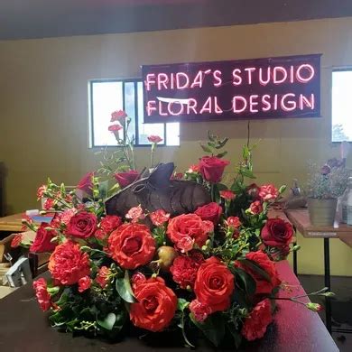 florist sierra vista az|Sierra Vista Florist: Fridas Studio Floral Design 